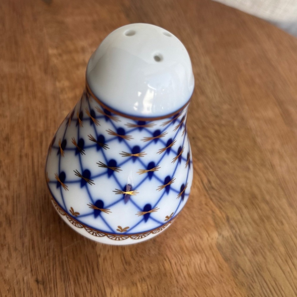 Lomonosov Cobalt Net Russian Porcelain Pepper Shaker Blue Gold Rare Replacement - Picture 3 of 7
